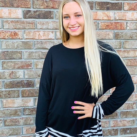 Azules Long Sleeve Striped Tunic Black Size Small - Picture 8 of 11